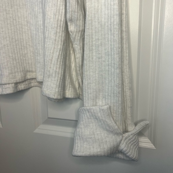 Treasure & Bond Cream Cowl Neck Sweater - Picture 4 of 8